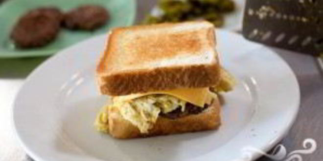 Рецепт сэндвичей с колбасой и халапеньо