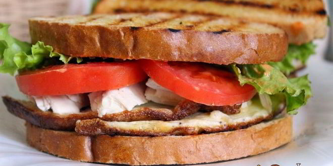 Рецепт сэндвичей с курицей и омлетом