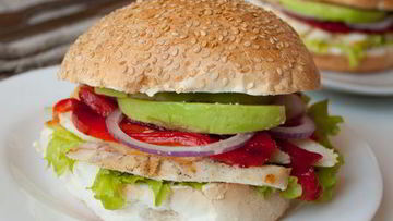 Рецепт Сэндвичей с курицей и печеным перцем