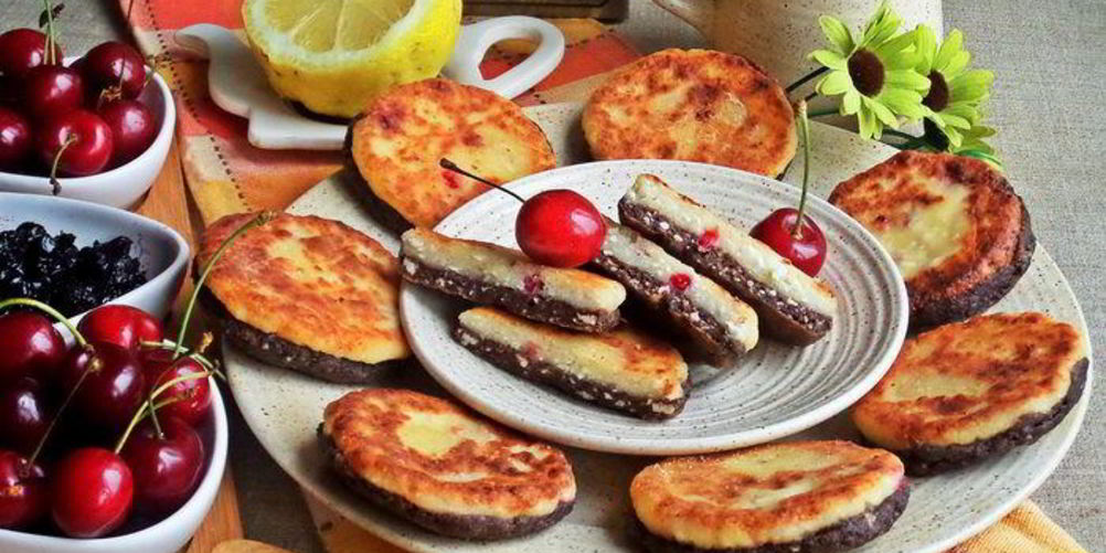 Как приготовить сырники сэндвичи