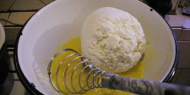 Рецепт сыра с дырками