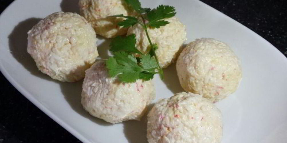 Как приготовить сырно-крабовые шарики