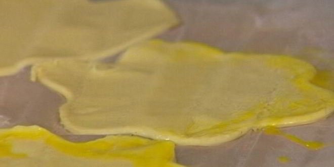 Рецепт тарталеток с помидорами и соусом песто