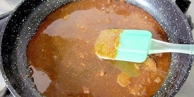 Рецепт тарталеток с шоколадно-ореховой карамелью и сливками