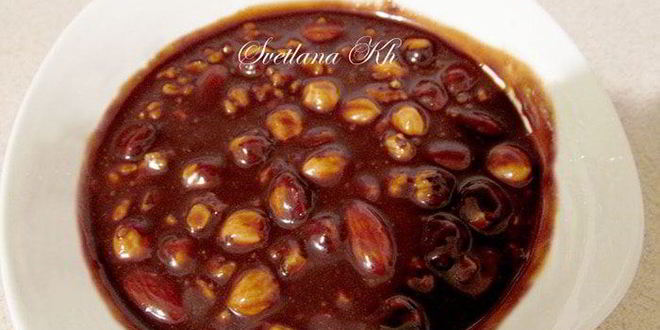 Рецепт тарталеток с шоколадно-ореховой карамелью и сливками