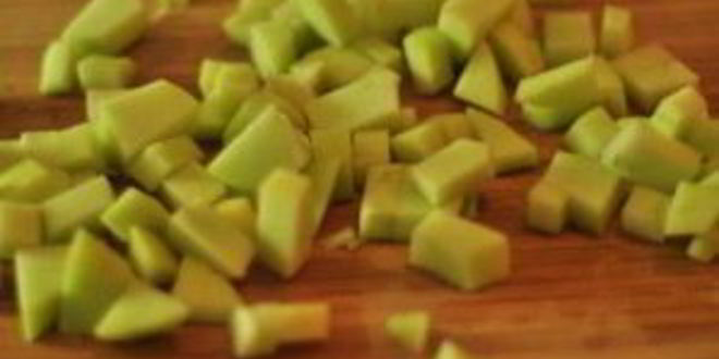 Рецепт яблочно-луковых тарталетки