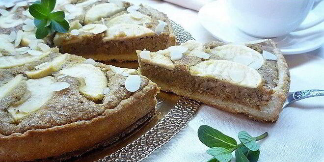 Рецепт миндального тарта с запеченным кремом