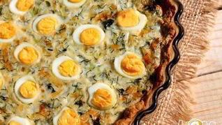 Рецепт Тарта с капустой и перепелиными яйцами