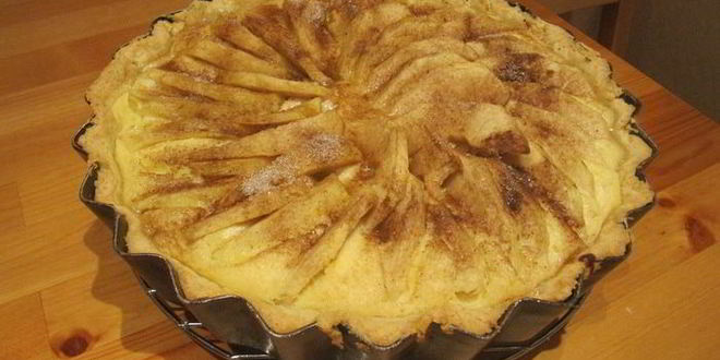 Рецепт тарта с маком, творогом и яблоками