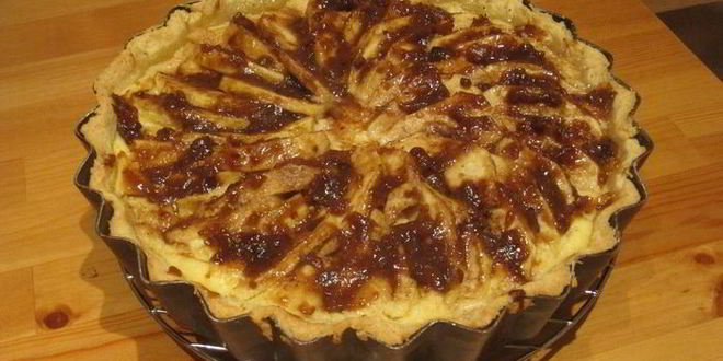 Рецепт тарта с маком, творогом и яблоками