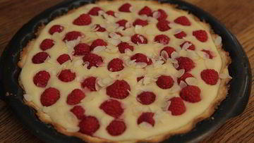 Рецепт Тарта с малиной и миндалем