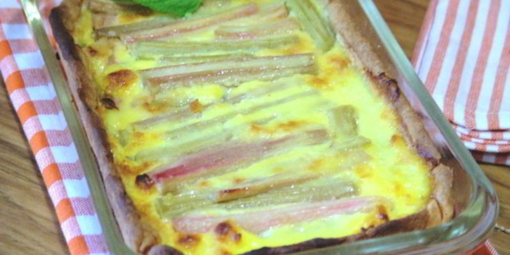 Как приготовить тарт с ревенем