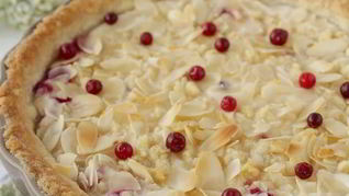 Рецепт Тарта с рикоттой и брусникой