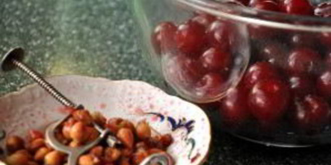 Рецепт тарта с вишней и белым шоколадом