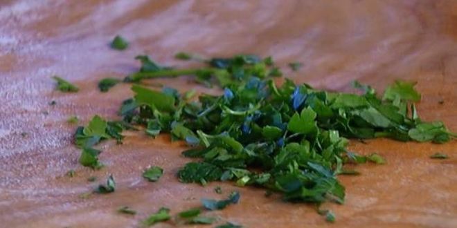 Рецепт тарта со спаржей, ветчиной и пармезаном