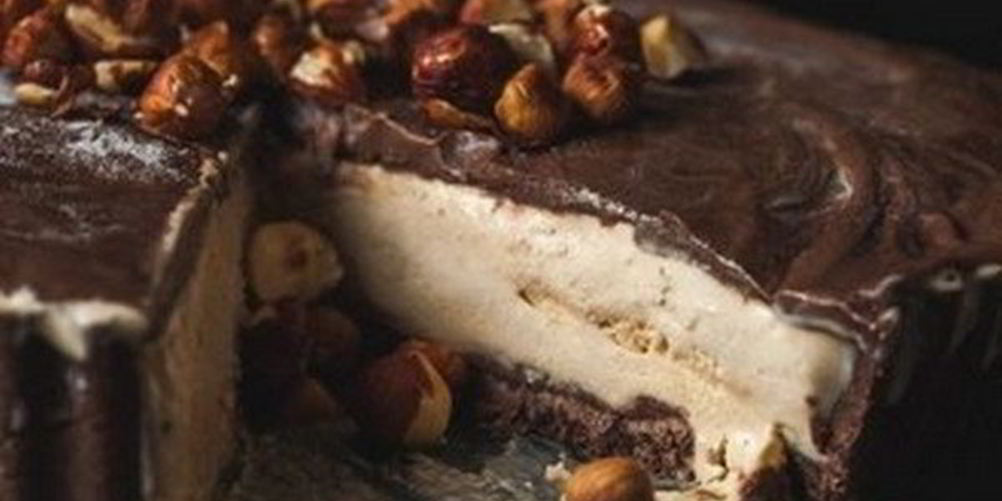Как приготовить тарт в шоколадной глазури с мороженым