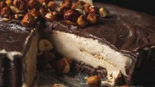 Рецепт Тарта в шоколадной глазури с мороженым