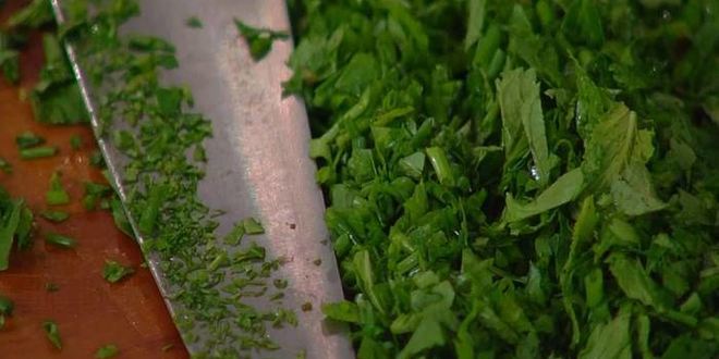 Рецепт творожного тарта с зеленым горошком, спаржей и кедровыми орехами