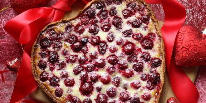 Рецепт вишневого тарта с миндалем