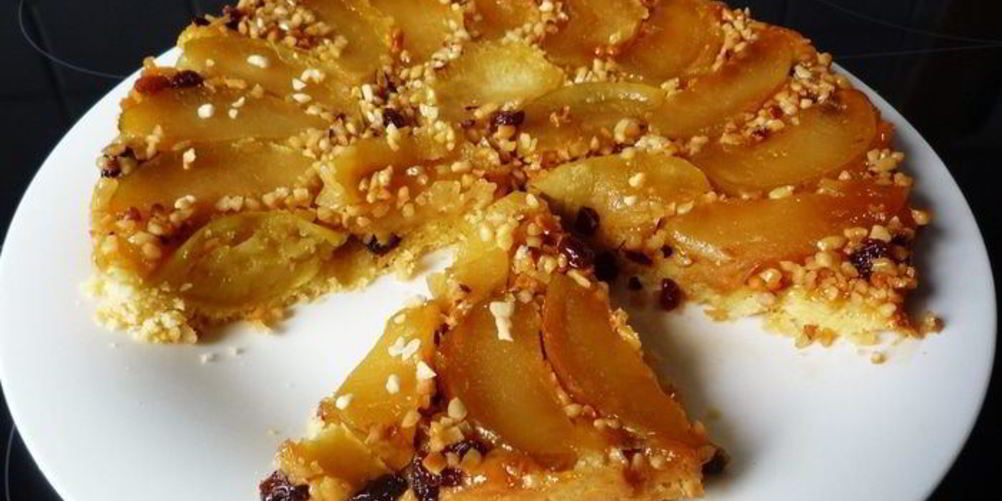 Как приготовить яблочный тарт татен с орешками и изюмом