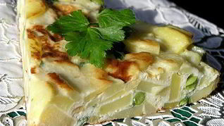 Рецепт Тортильи с луком, чесноком и зеленым горошком