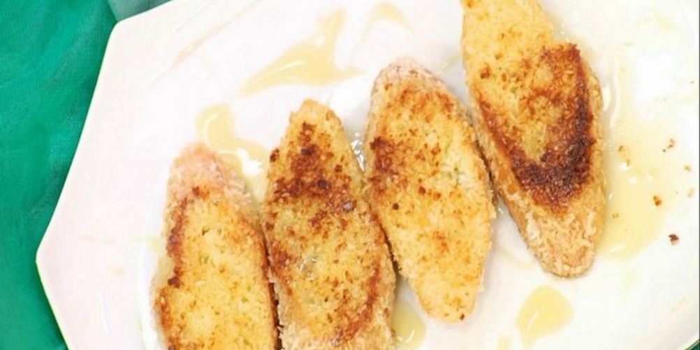 Как приготовить кокосовые тосты с медом