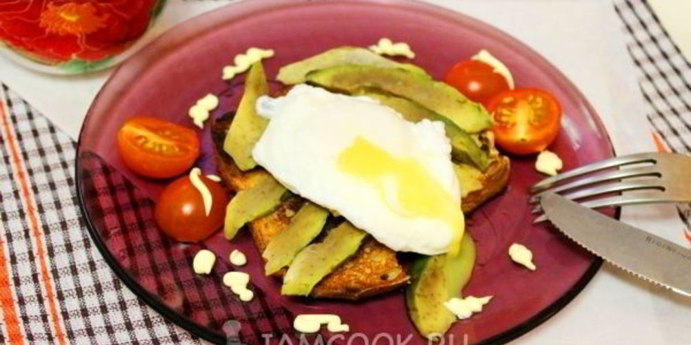 Как приготовить тосты с авокадо и яйцом пашот