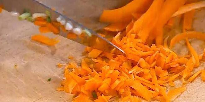 Рецепт тостов с индейкой и овощами