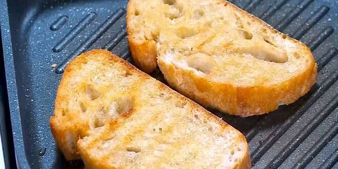 Рецепт тостов с индейкой и овощами