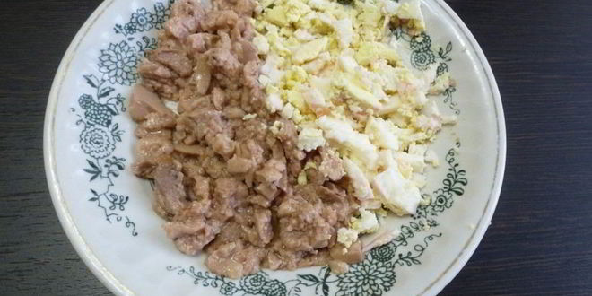 Рецепт тостов с печенью налима и сладким перцем