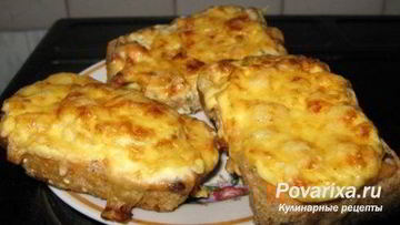 Рецепт Запеченного тоста с фаршем, помидорами, сыром