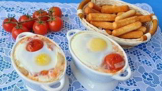 Рецепт Глазуньи с перцем и помидорами пелати