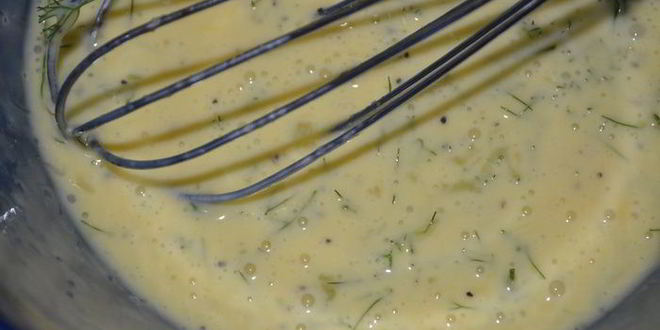 Рецепт яичницы-болтуньи с копченой семгой