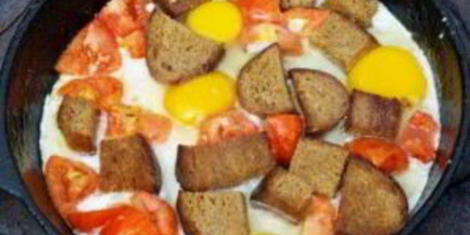 Рецепт яичницы с гренками