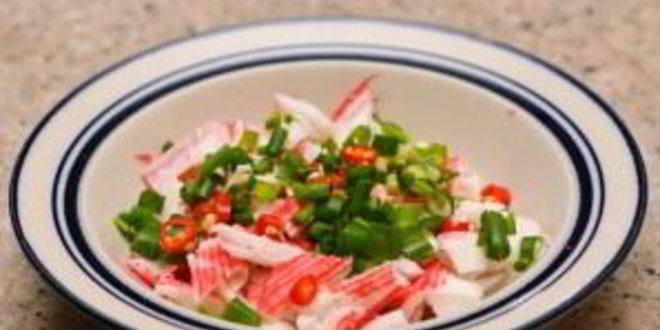 Рецепт яичницы с крабовыми палочками