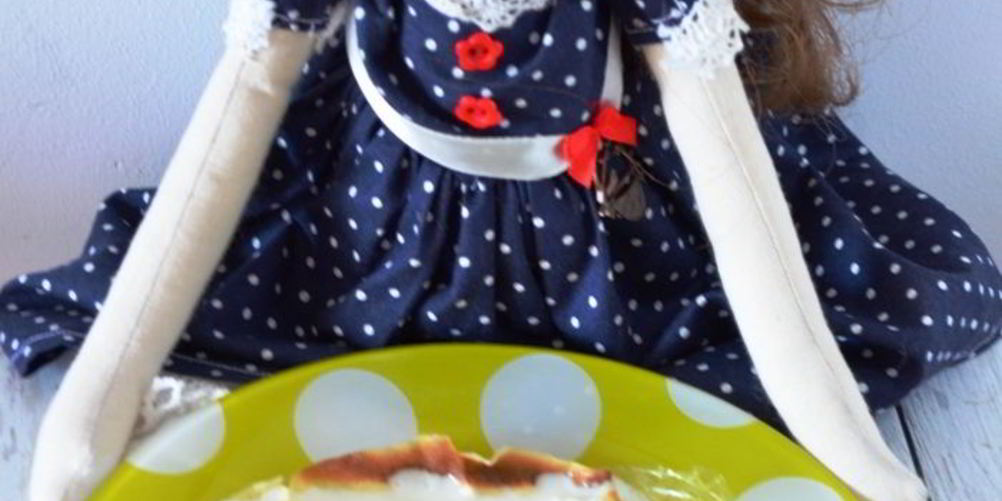 Как приготовить яичницу в блинном конвертике