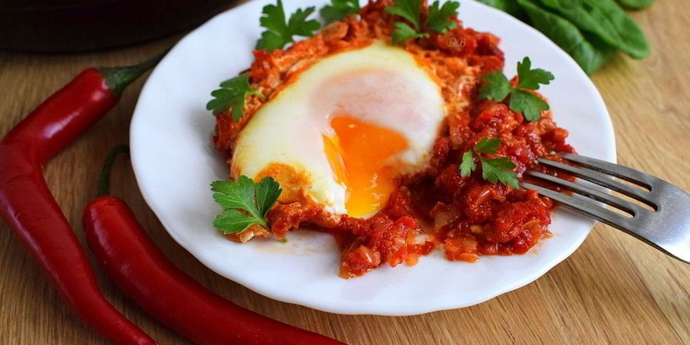 Как приготовить яичницу в томате по-африкански