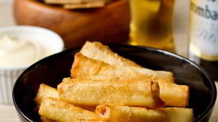 Рецепт Закуски из сулугуни в тесте фило