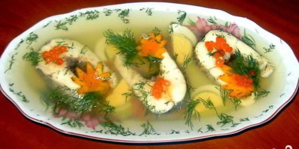Как приготовить заливную щуку