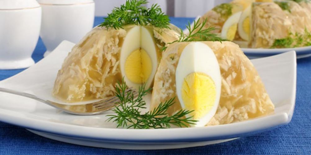 Как приготовить куриное заливное