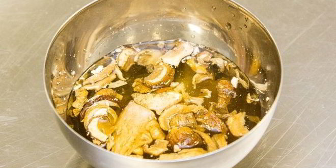 Рецепт заливного из грибов