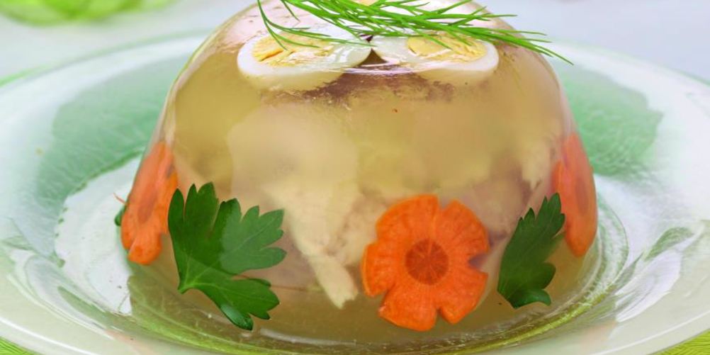 Как приготовить заливное из курицы с пореем