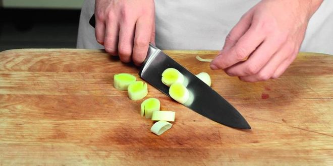 Рецепт заливного из курицы с пореем