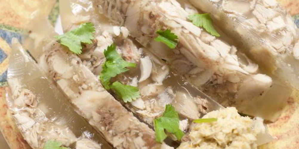 Как приготовить заливное из курицы в мультиварке