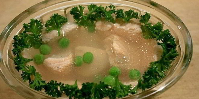 Рецепт заливного из рыбы новогоднее