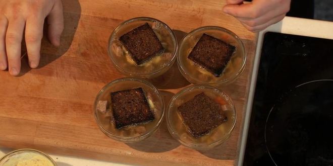 Рецепт заливного из телячьего языка с ржаным хлебом