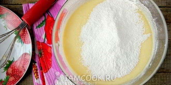 Рецепт заливного теста на кефире для пирога