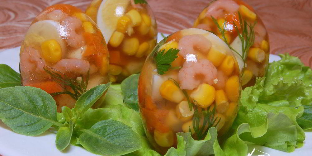 Как приготовить заливное яйца фаберже с креветками