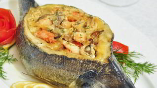 Рецепт Дорадо, фаршированная жюльеном из морепродуктов