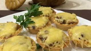 Рецепт Куриного-грибного жульен в тарталетках